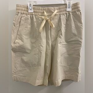 Lululemon Men’s Bowline Shorts 8”